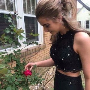 Meet your Posher, Brooke